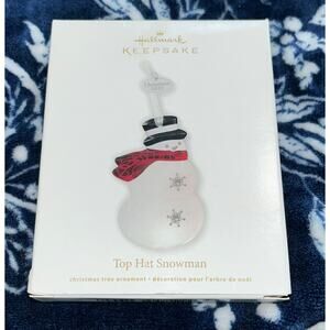 2012 Hallmark Keepsake Top Hat Snowman Christmas tree ornament.